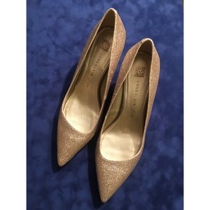 Anne Klein iFlex Glitter Size 9M 2-3/4” Heel